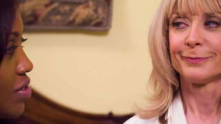 Sár réalta pornagrafaíochta lesbovideo