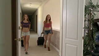 лесбо порно ХХХ - жыныстық әрекет