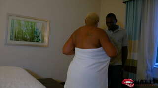 Nona Onyxx fucking nya urut therapist