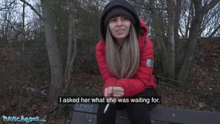 Avalik Agent Petmine Abikaasa Läheb ja Kruvid Võõras